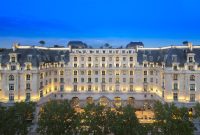 Luxury Hotel in Paris